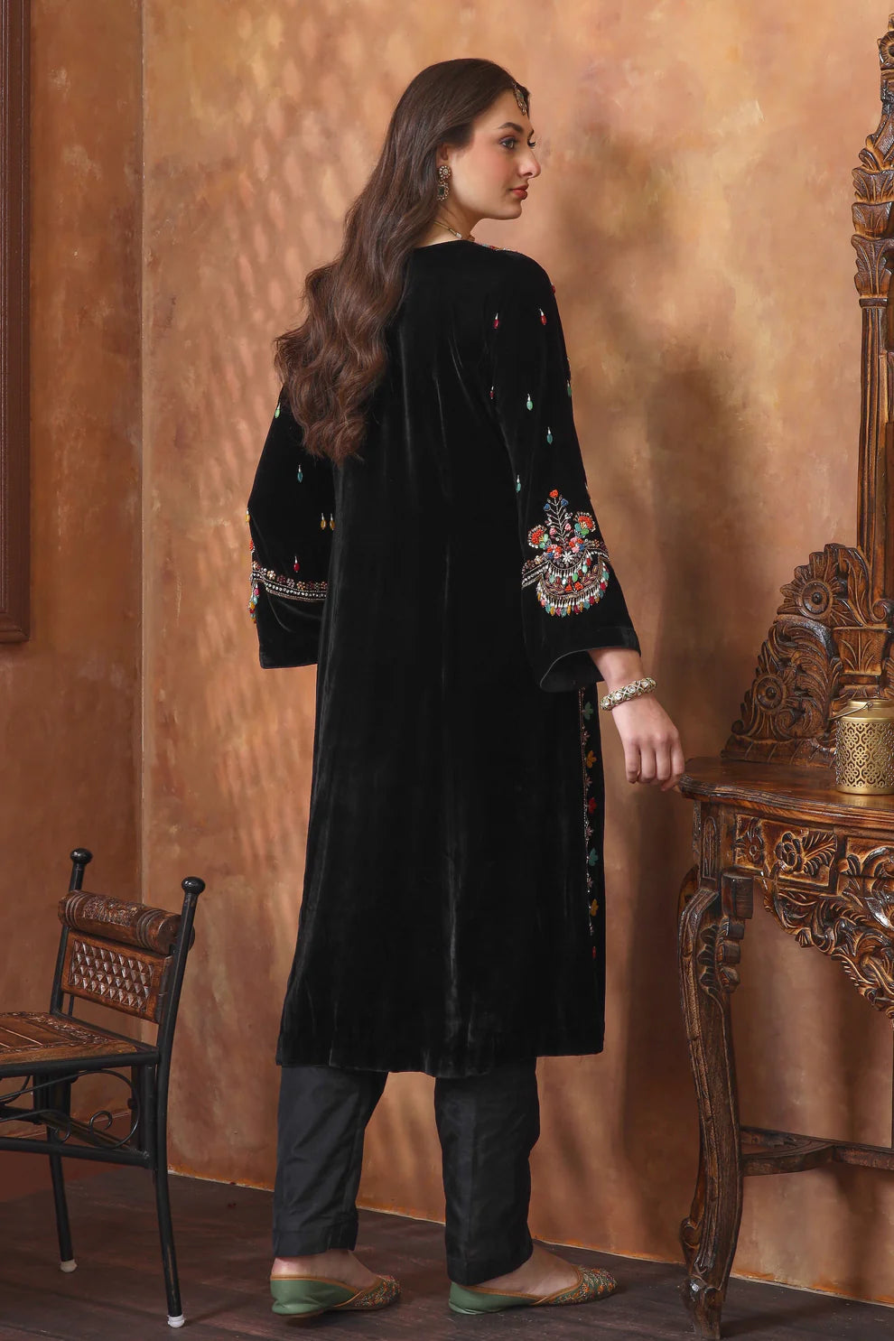 Silk Velvet Suit - BLACK
