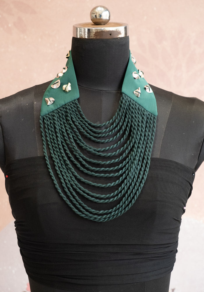 COLLAR NECK PIECE