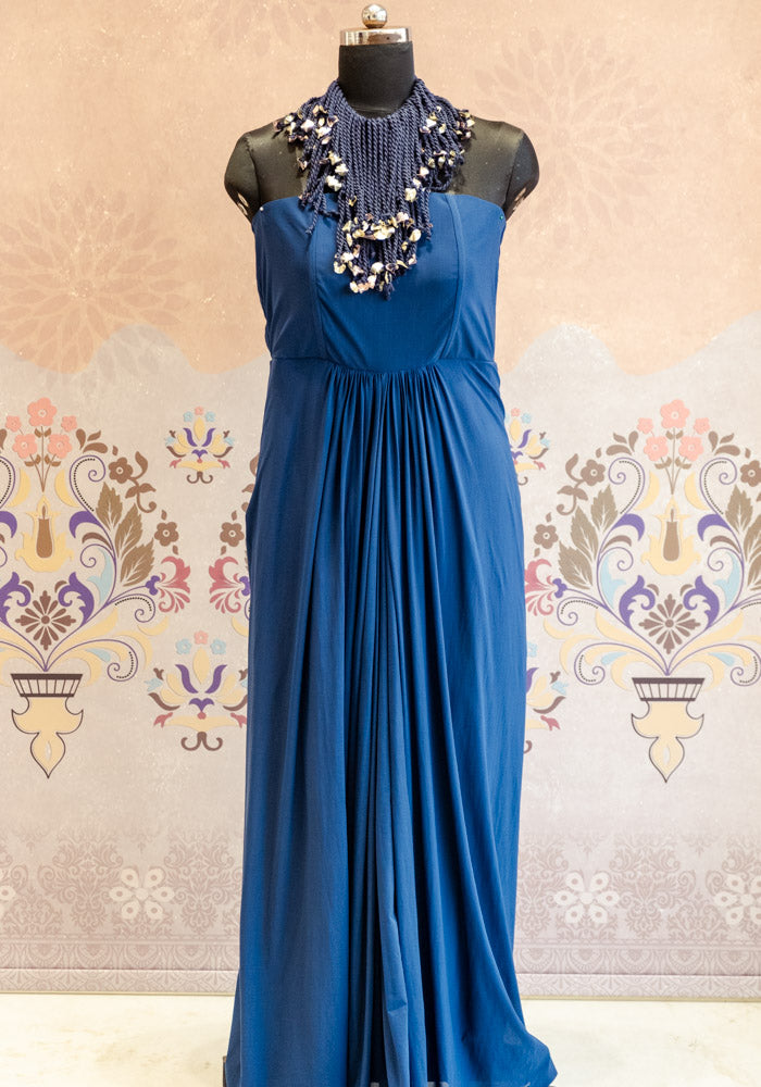 ROSY WITH NECKPIECE