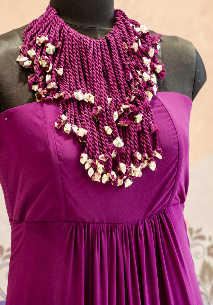 ROSY WITH NECKPIECE