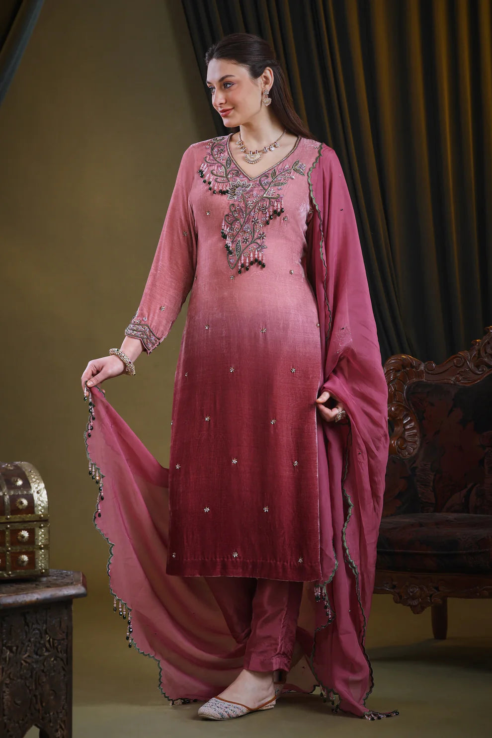 Ombre' Silk Velvet Suit - PINK